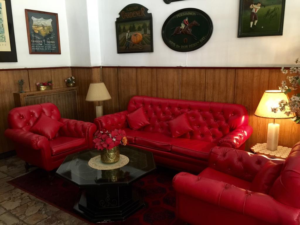 Embassy Hotel Beirut Eksteriør billede